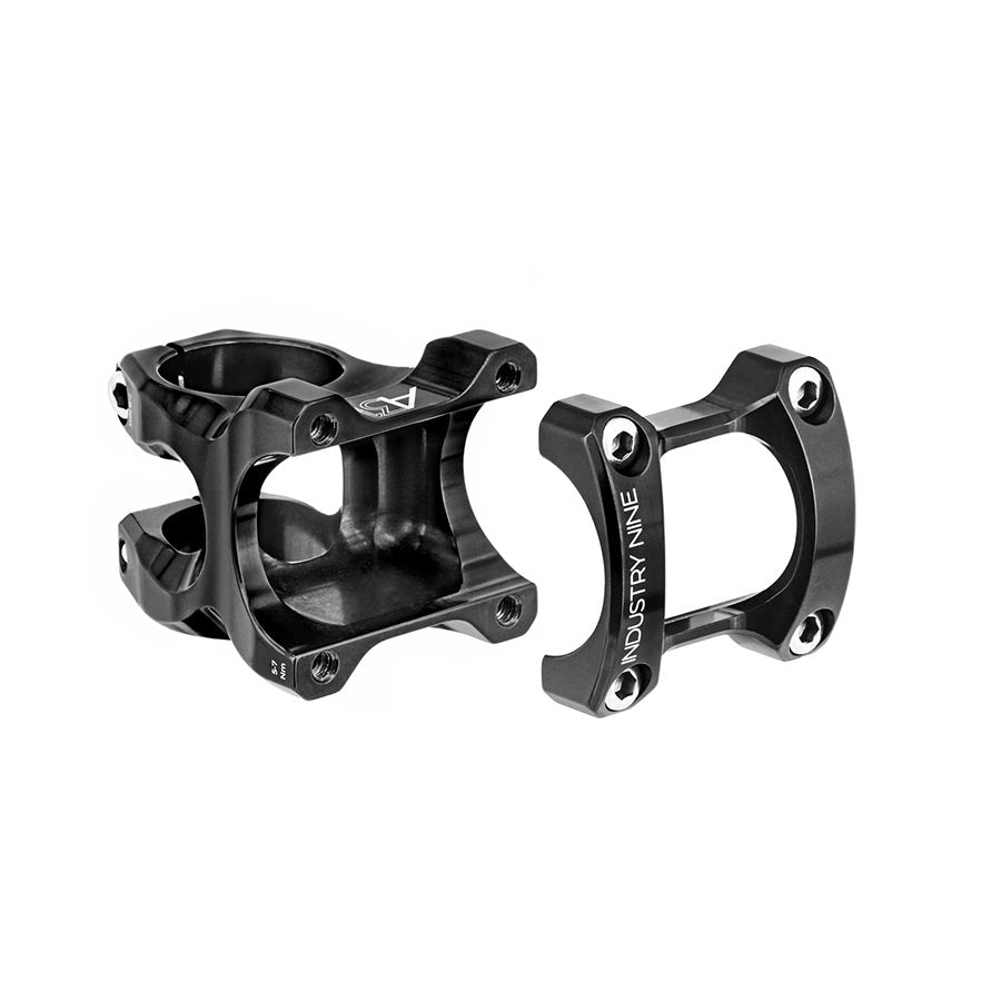 Industry Nine A318 Stem, 30mm, Steerer: 1-1/8'', 8Â°, Black